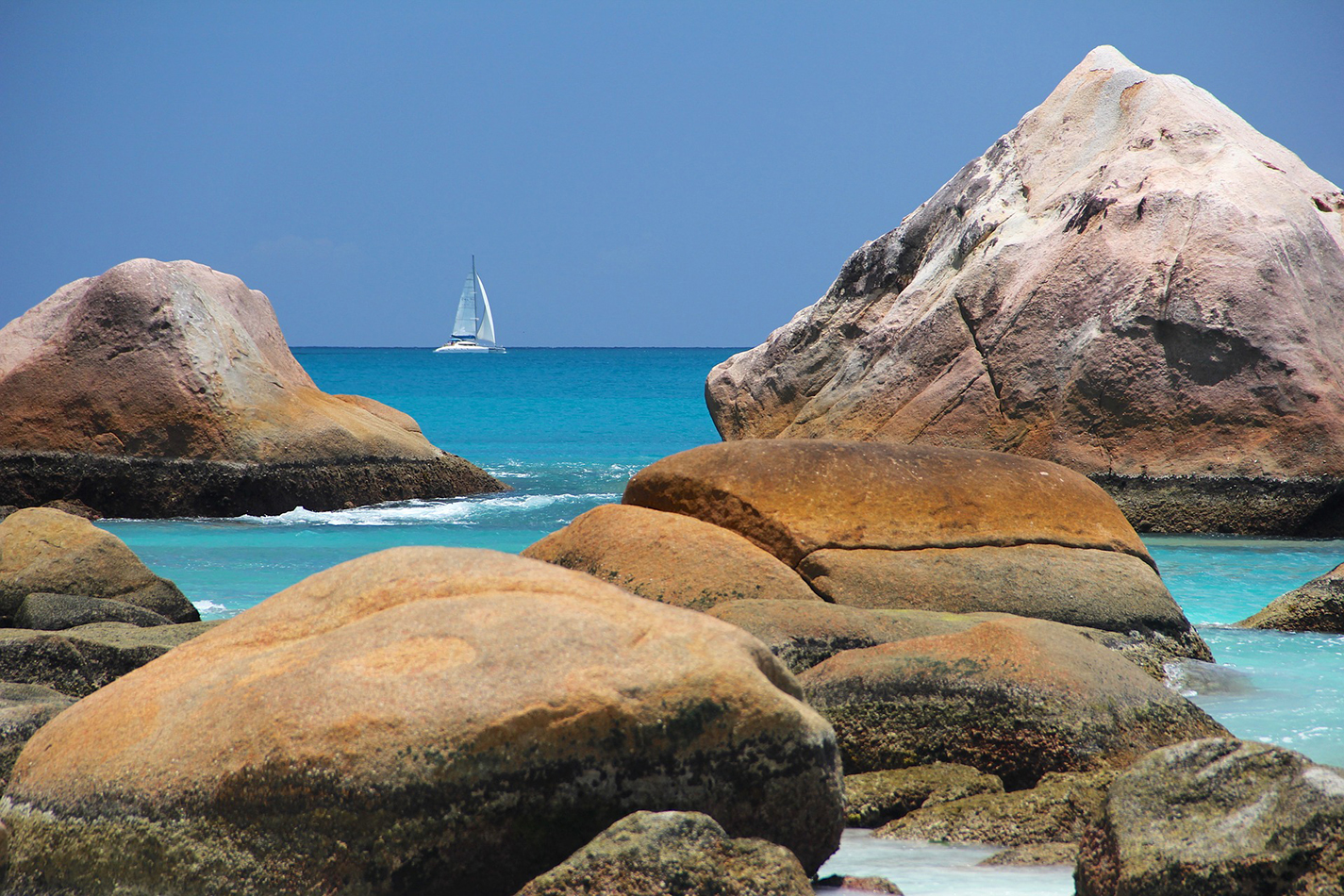 Sailndream : location de voiliers aux Seychelles, location de bateaux aux Seychelles, croisières cabine